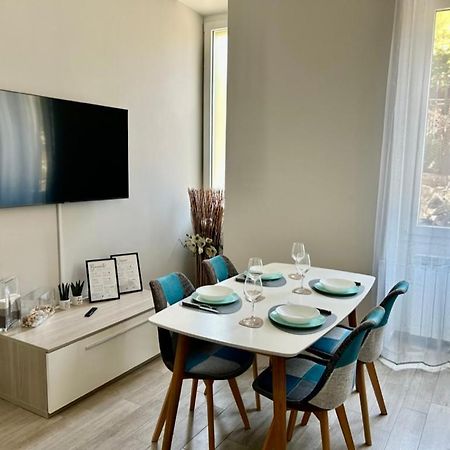 La Tana Del Geco - 10 Min A Piedi Dal Mare Apartment Sanremo Bagian luar foto
